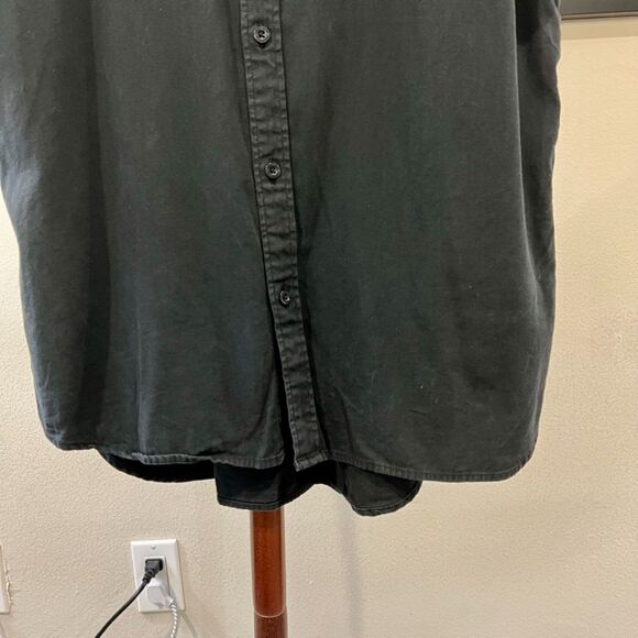 Buck Mason - SS Draped One Pocket Twill Shirt - Black - Picture 5 of 6